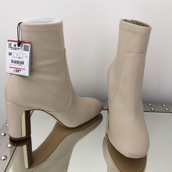Zara Shoes - NWT Zara Booties